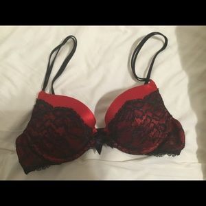 Victoria Secret Very Sexy Plunge bra 34B new